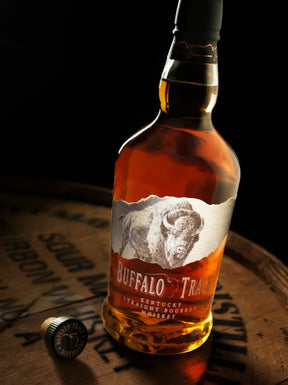 Kit 02 Unidades Whisky Buffalo Trace 750ml